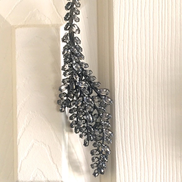 BCBG Max Azria Open Vine Collar Necklace - Picture 3 of 3